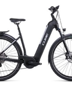 Vélo de Ville Électrique Cube Kathmandu Hybrid EXC 750 Easy Entry Shimano Deore 12V 750 Wh 700 mm Noir 2022